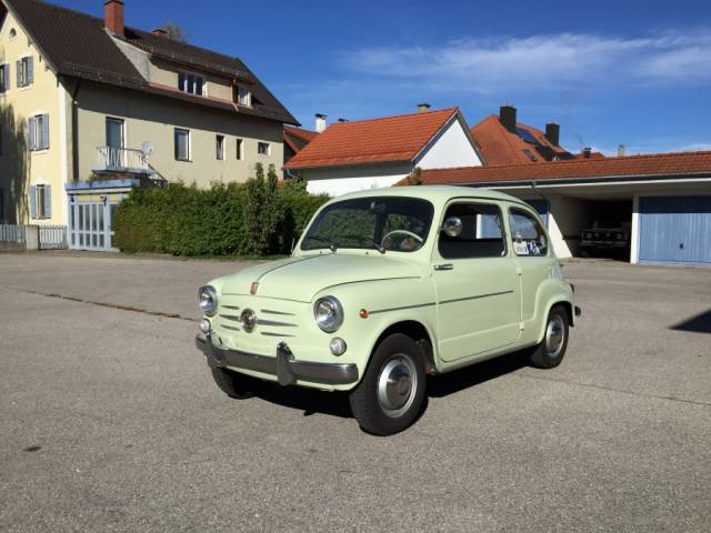 FIAT 600