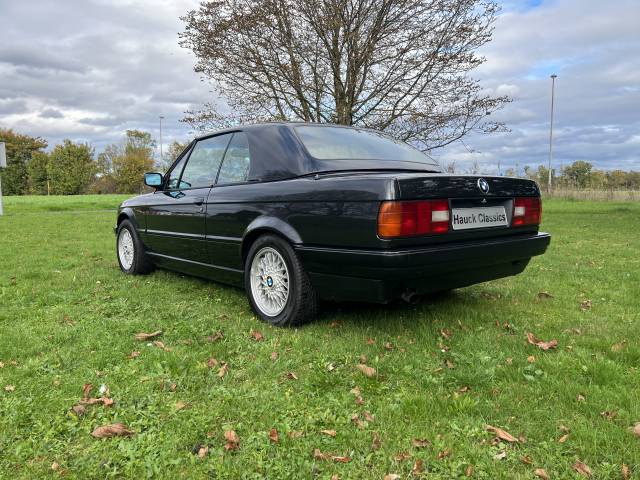 BMW 318i