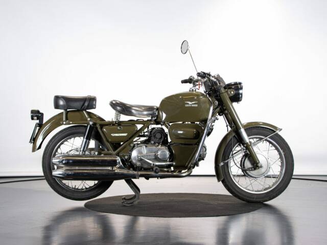 Moto Guzzi Nuovo Falcone