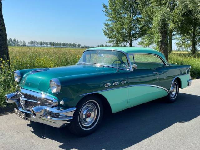 Image 1/9 de Buick Special Riviera Coupé (1956)