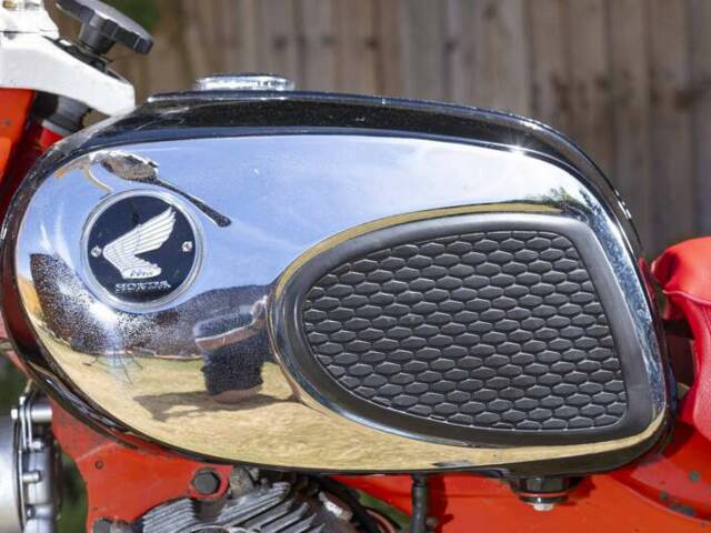 Honda C 72