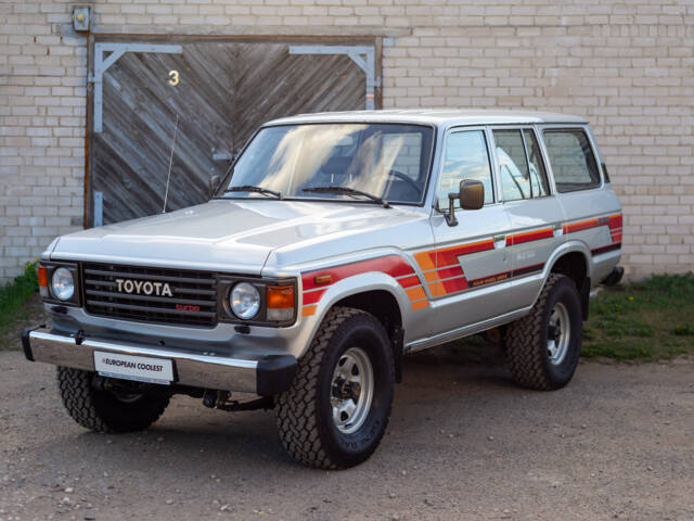 Toyota Land Cruiser HJ61 GX