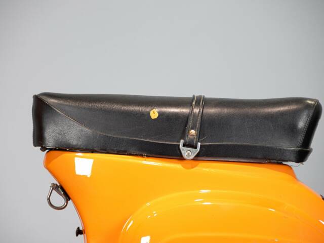 Piaggio Vespa 50 N Special