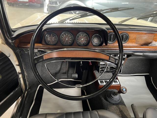 BMW 2000 CS