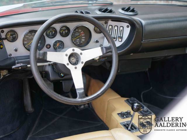 Ferrari Dino 308 GT4