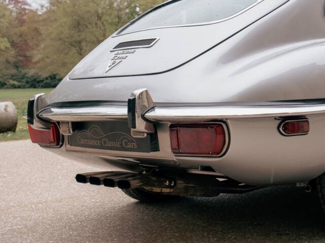 Jaguar E-Type V12 (2+2)