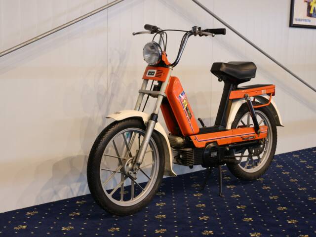 HMW 50 "Bella"