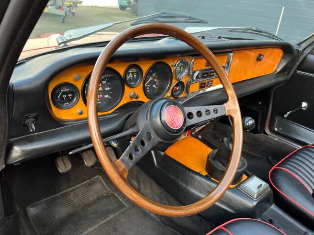 FIAT 124 Spider CS1