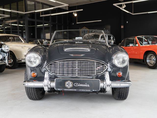 Austin-Healey 100/6 (BN6)