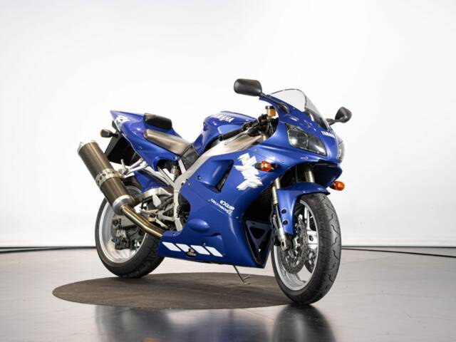 Yamaha YZF 1000 R1