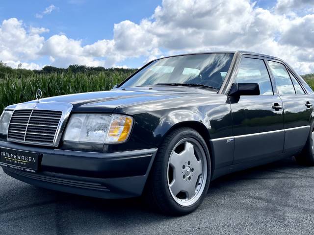 Mercedes-Benz E-Class Classic Cars for Sale - Classic Trader