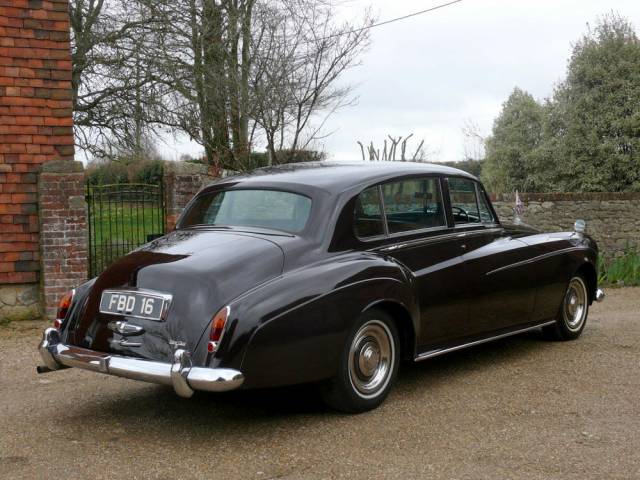 Rolls-Royce Silver Cloud Classic Cars for Sale - Classic Trader