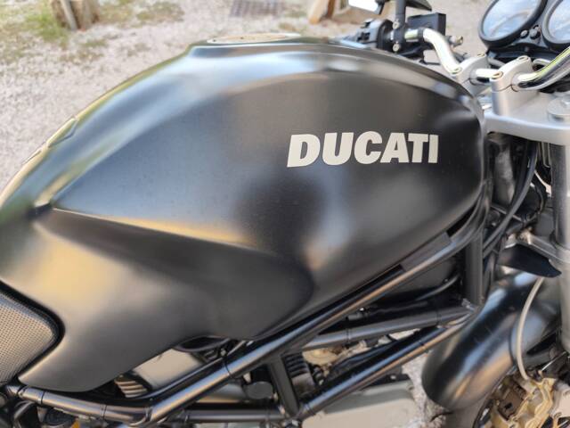 Ducati Monster 600