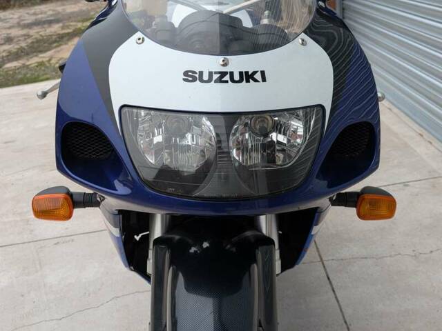 Suzuki GSX-R 750