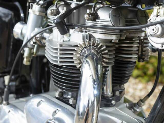Triumph Bonneville T120TT