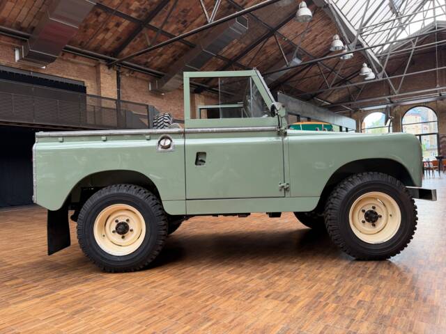 Land Rover 88