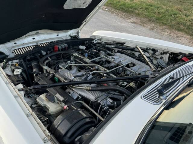 Jaguar Sovereign H.E. V12
