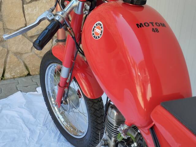 Motom 48