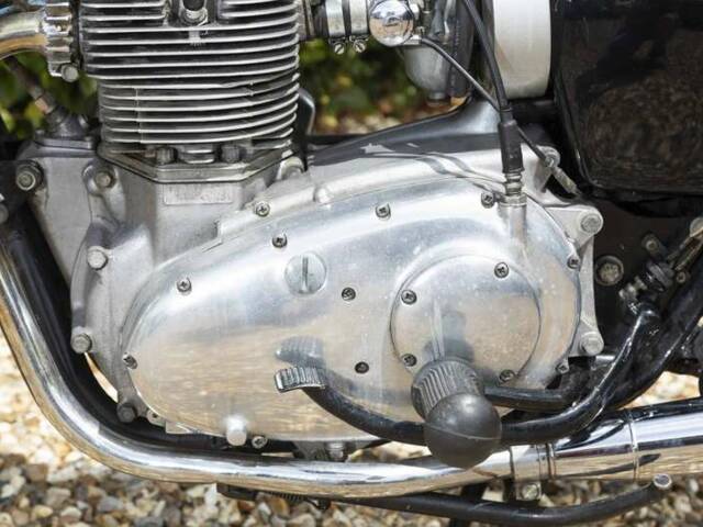 Triumph T 150 V Trident