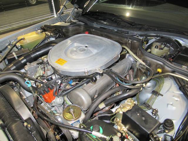 Mercedes-Benz 380 SEL