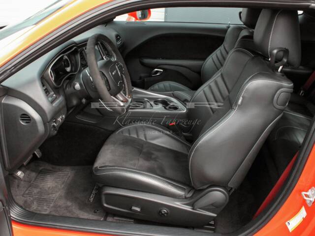 Dodge Challenger SRT Demon