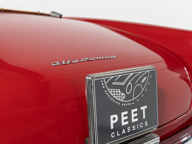 Alfa Romeo 2000 Spider
