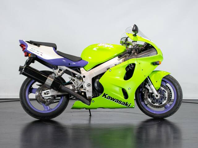 Kawasaki Ninja 750 ZX-7R