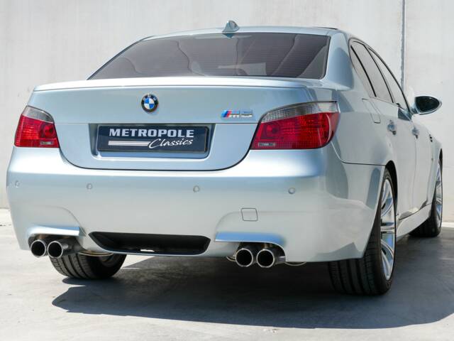 BMW M5