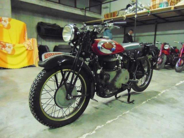 Immagine 1/11 di Gilera DUMMY (1946)