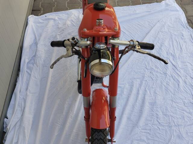 Motom 48