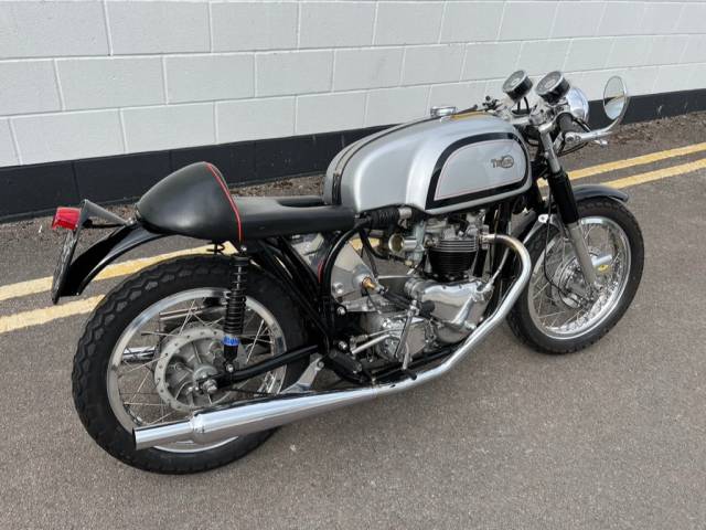 Triton 650