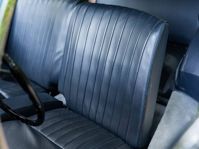 Aston Martin DB 2/4 Mk I