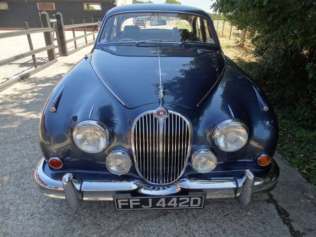 Jaguar Mk II 3.4