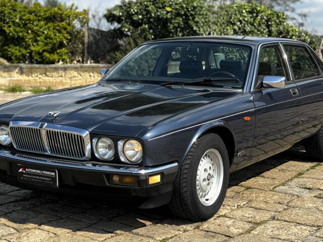Jaguar XJ6 3.2