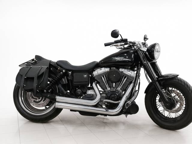 Harley-Davidson FXD Dyna Super Glide