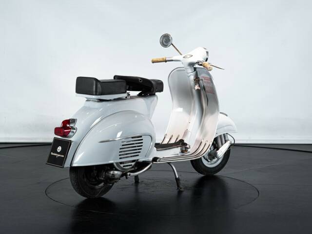Piaggio Vespa 125