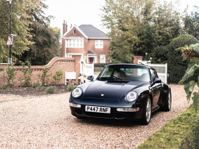 Porsche 911 Carrera 4S