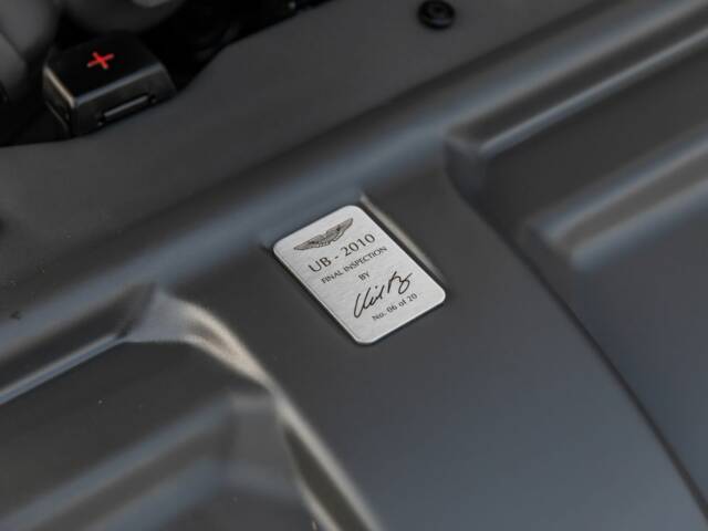 Aston Martin DBS Volante