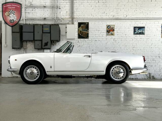 Alfa Romeo Giulia 1600 Spider Veloce