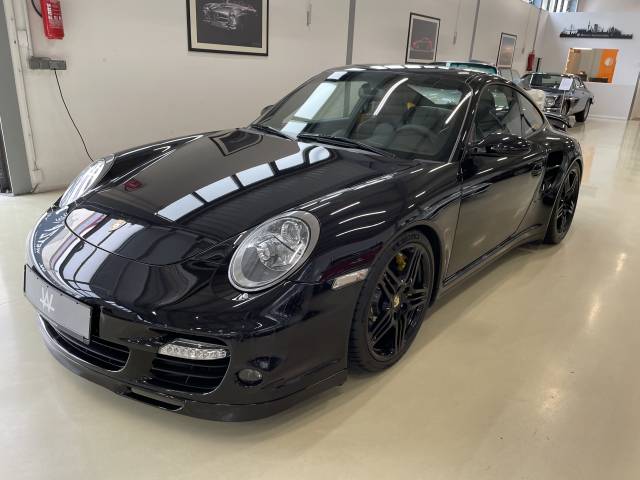 Porsche 911 Turbo