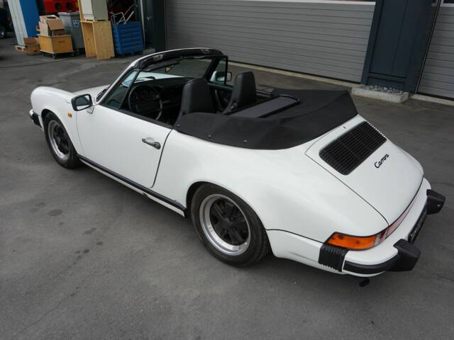 Porsche 911 Carrera 3.2