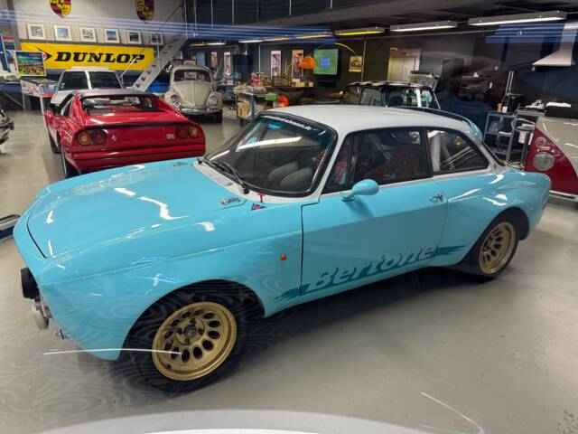 Alfa Romeo 1750 GT Veloce