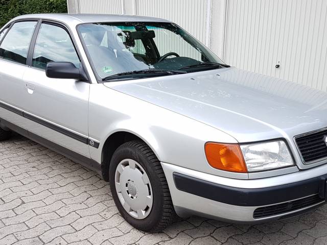 Imagen 1/33 de Audi 100 - 2.0 (1992)