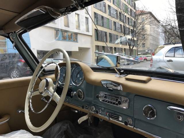 Mercedes-Benz 190 SL