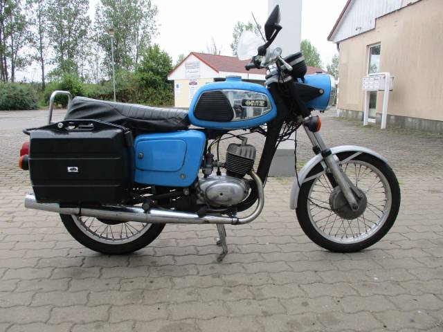 Bild 1/20 von MZ DUMMY (1982)