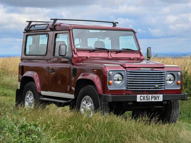 Image 1/8 of Land Rover Defender 90 Td5 (2002)