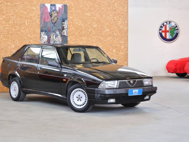 Image 1/76 of Alfa Romeo 75 1.8 Turbo (1988)