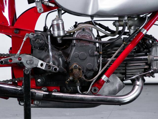 Moto Guzzi Gambalunga 500 Replica