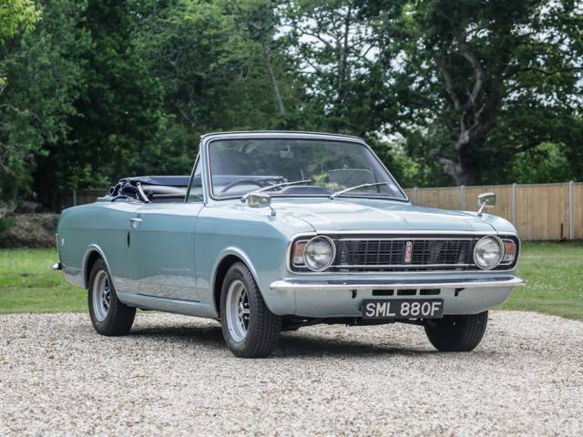 Image 1/10 of Ford Cortina GT (1967)