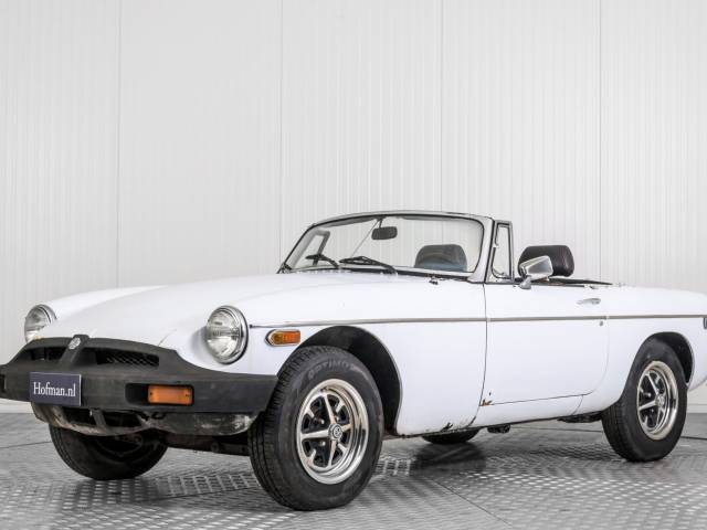 Image 1/50 of MG MGB (1977)